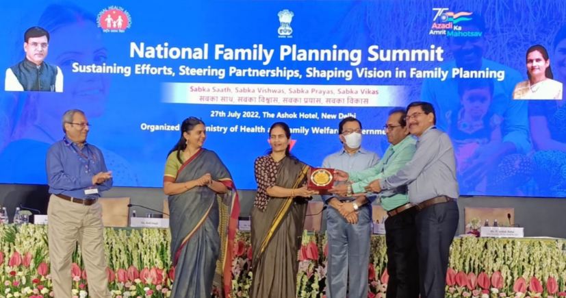 परिवार नियोजन सेवाओं में राष्ट्रीय स्तर पर राजस्थान को द्वितीय पुरस्कार