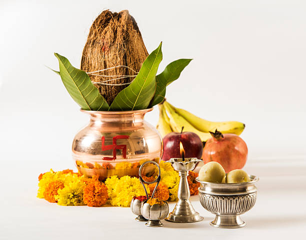 पूजा-पाठ में इसलिए किया जाता है नारियल का इस्तेमाल, जानें सभी महत्वपूर्ण बातें
