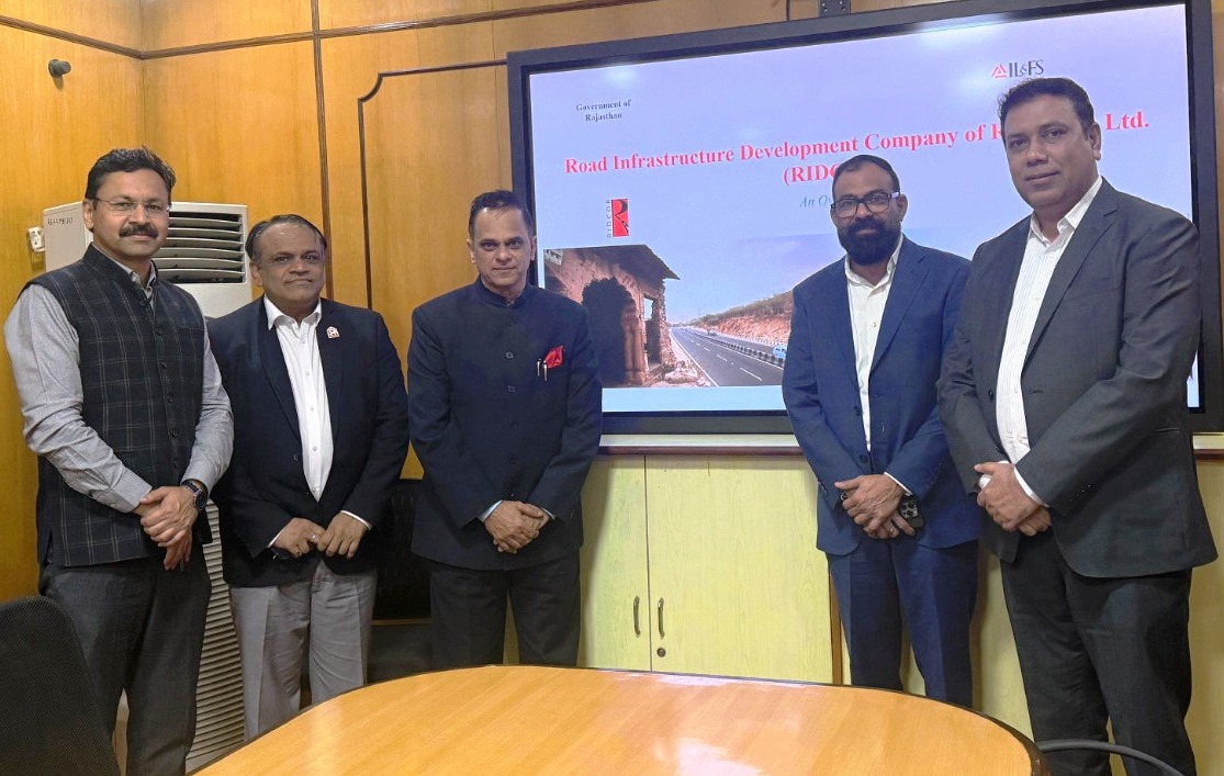 मुख्य सचिव की अध्यक्षता में रिडकोर परियोजनाओं की समीक्षा बैठक